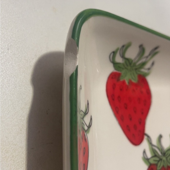 Strawberry Design Rectangular Tray - Picture 2 of 4